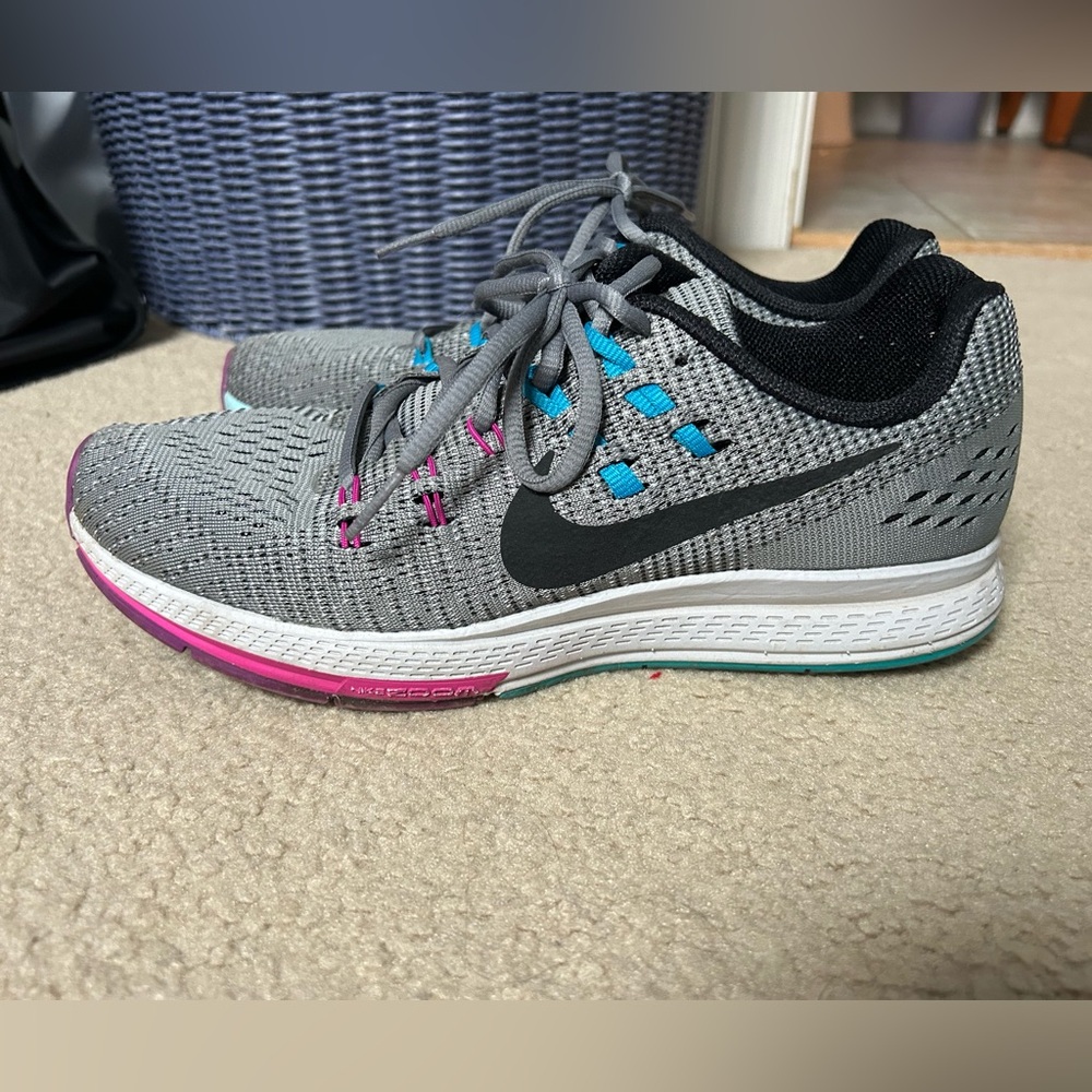 Nike Zoom Structure 19 - Running Sneakers